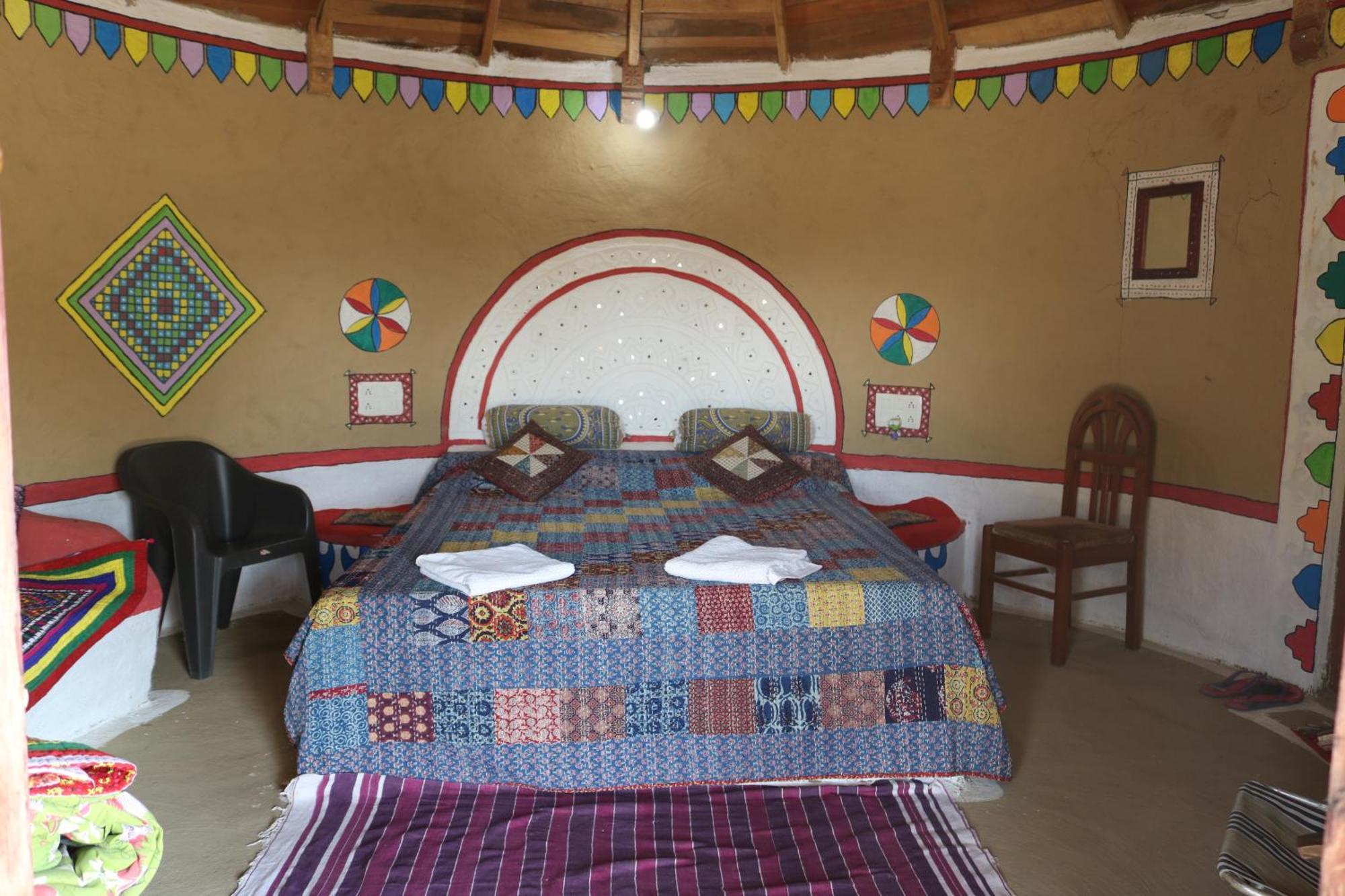 Banni Village Resort - Rann Of Kutch Bherandiāla Exterior foto